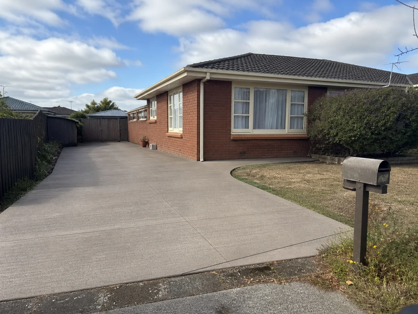 Coloured concrete driveways Palmerston North